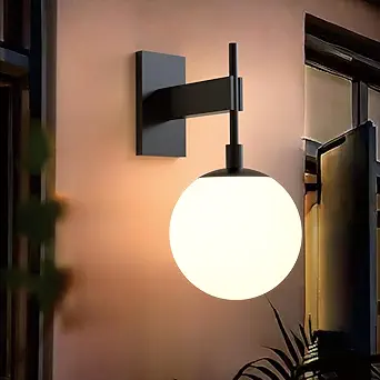 Hyunbae Outdoor Wall Sconce, 18.9" Large
