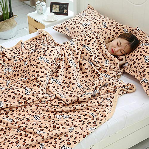 Couverture flanelle épaisse léopard grand format pour lit et sieste