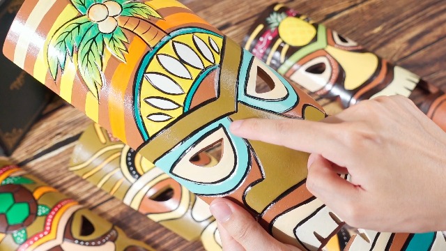 Amazon.com: Seenelling Set of 2 Tiki Mask Wood Wall Hanging Decor
