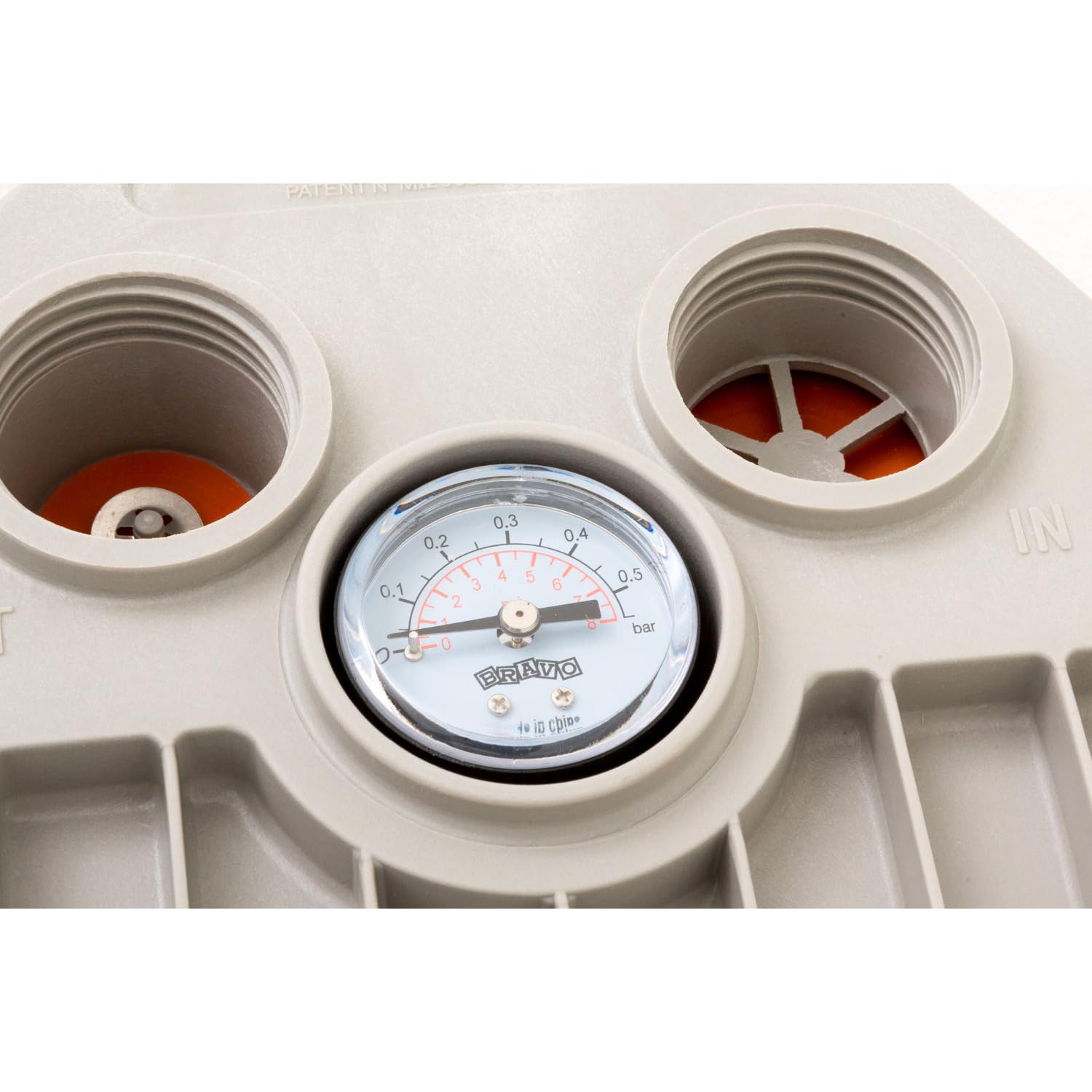 Sport-Thieme Fußpumpe mit Manometer | Optimal für AirBeam, AirRolls und das AirTrack Training Set | Bis zu 300 mbar | Ergonomisch | 32x23x7 cm | Grau-Gelb