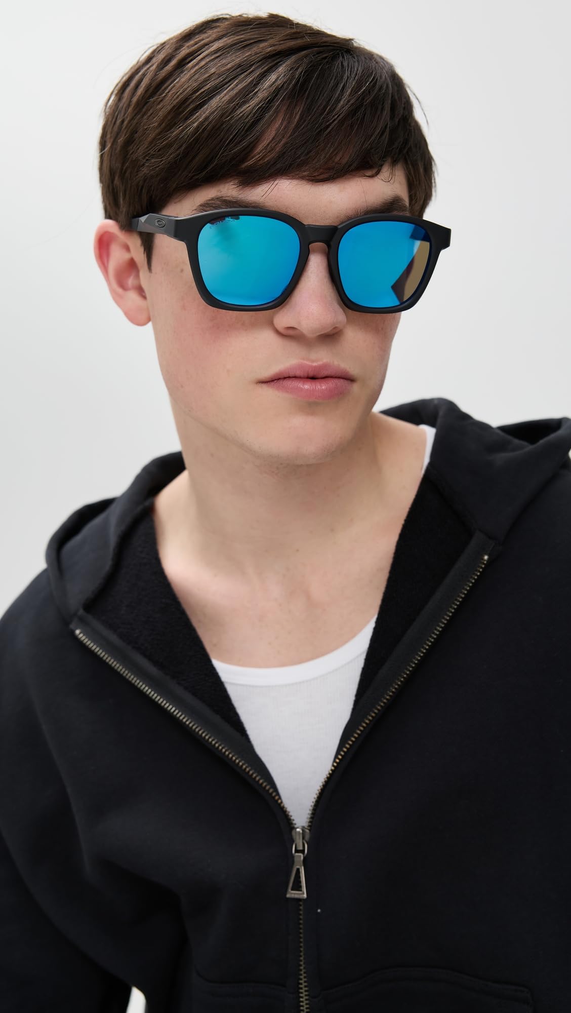Oakley Oo9507d szekla kwadratowe okulary przeciwsłoneczne