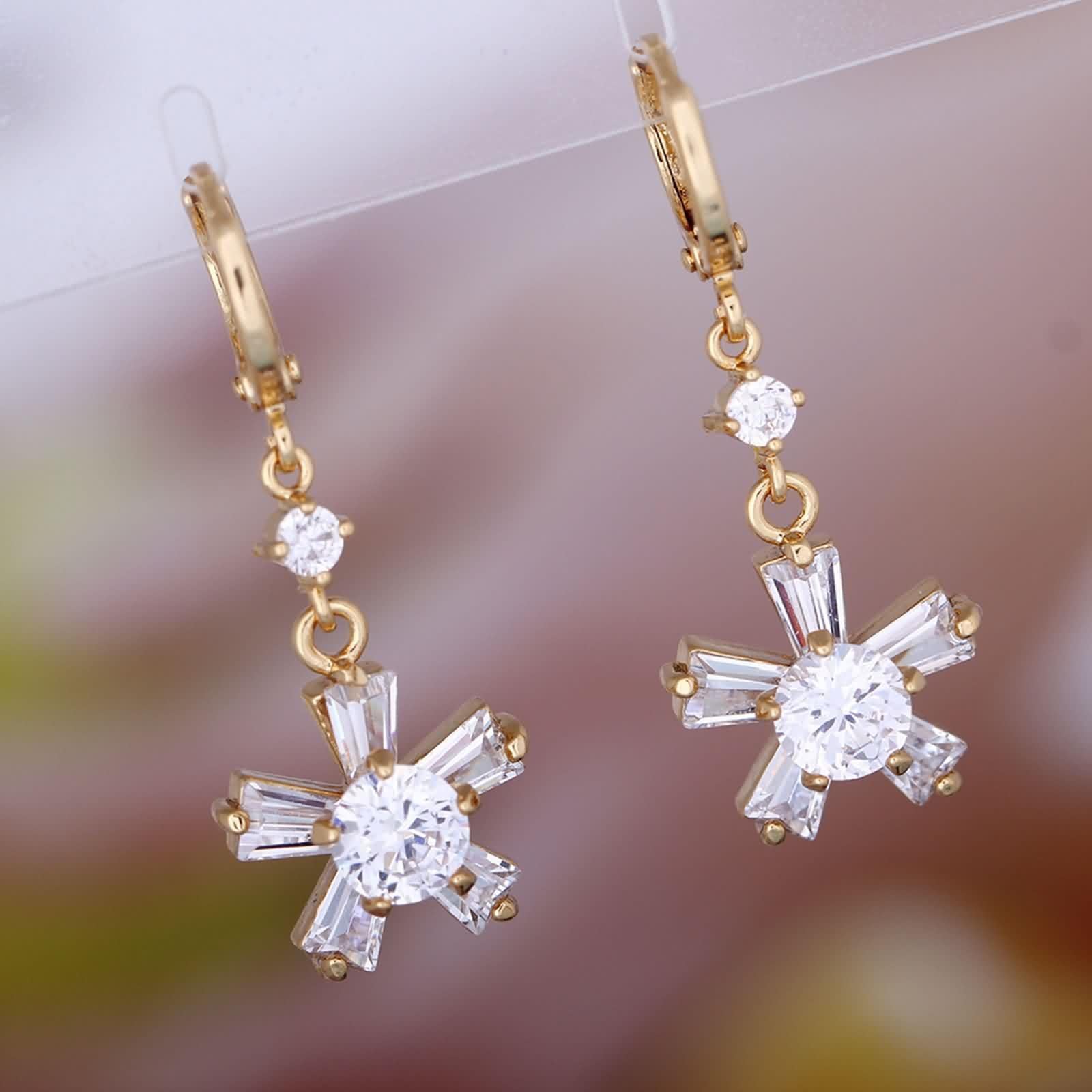 Pendientes de oro Au375 de 9 quilates, pendientes de aro de moissanita, diseño de flores, pendientes pequeños de oro amarillo 375