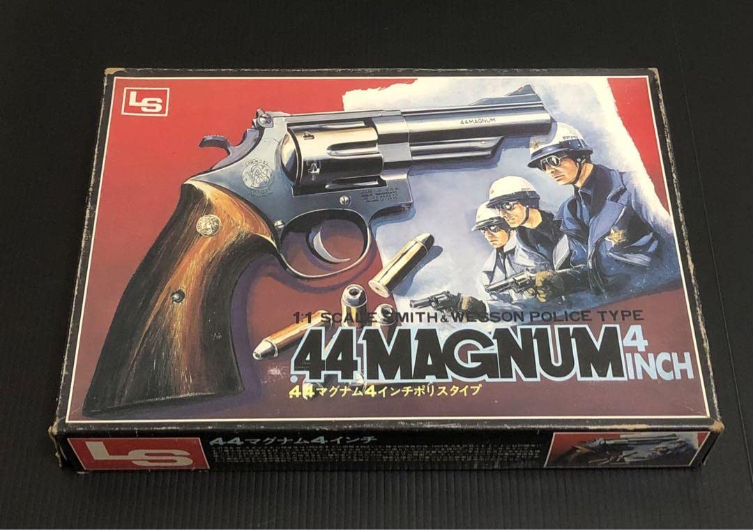 Amazon.co.jp: LS 44マグナム 4インチ ポリスタイプ : おもちゃ