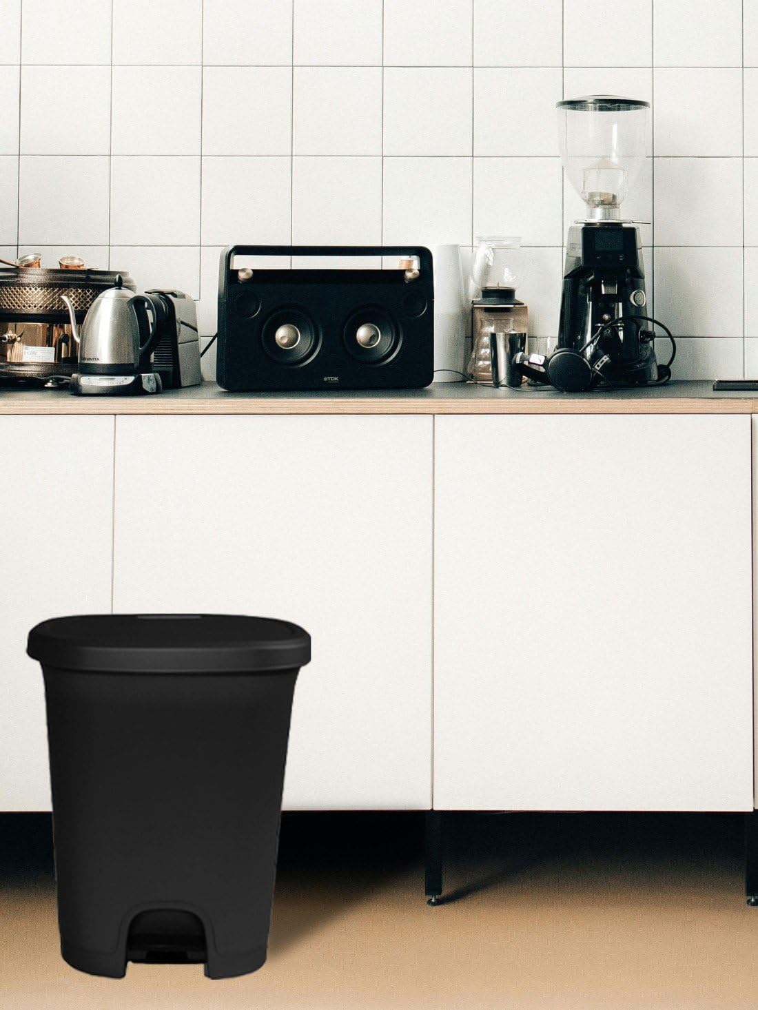 Jardin202 - Cubo basura plástico moderno | Apertura con pedal | Cubo reciclar | 50 litros (Negro - Negro)