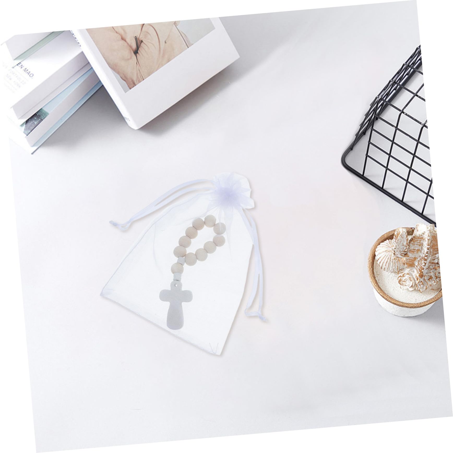 40 juegos Pulseras de Madera con Cortos y Dijes de Cruz Recuerdos Bautizo con Bolsitas de Malla para Niñas Regalos Invitados para Comunión y Bautismo
