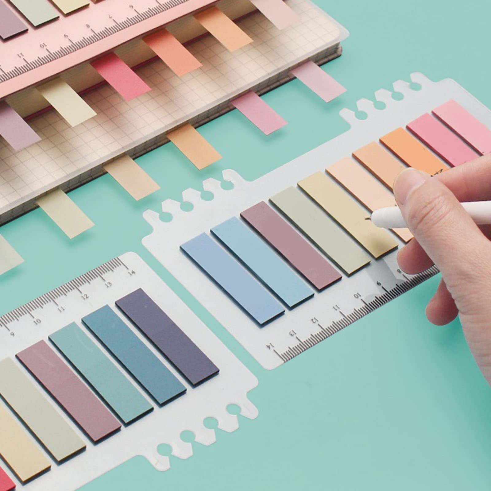 Keboyoe 840 stuks bladwijzers, zelfklevend, 3 maten, transparant, indextabs, bladwijzer, sticky, notities, beschrijfbaar, sticky-tabs voor thuis, school, kantoor (meerkleurig