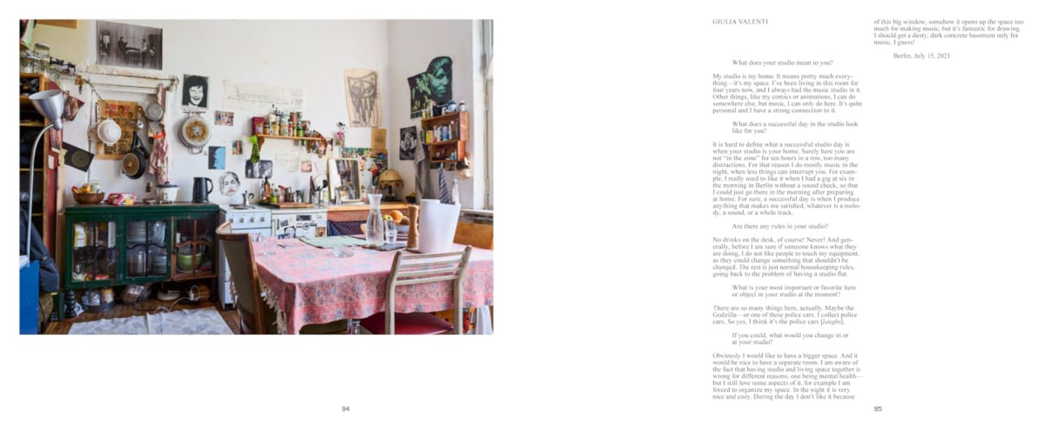 Inside the Studio: Spaces of Electronic Music Production - Berlin/Cairo /anglais