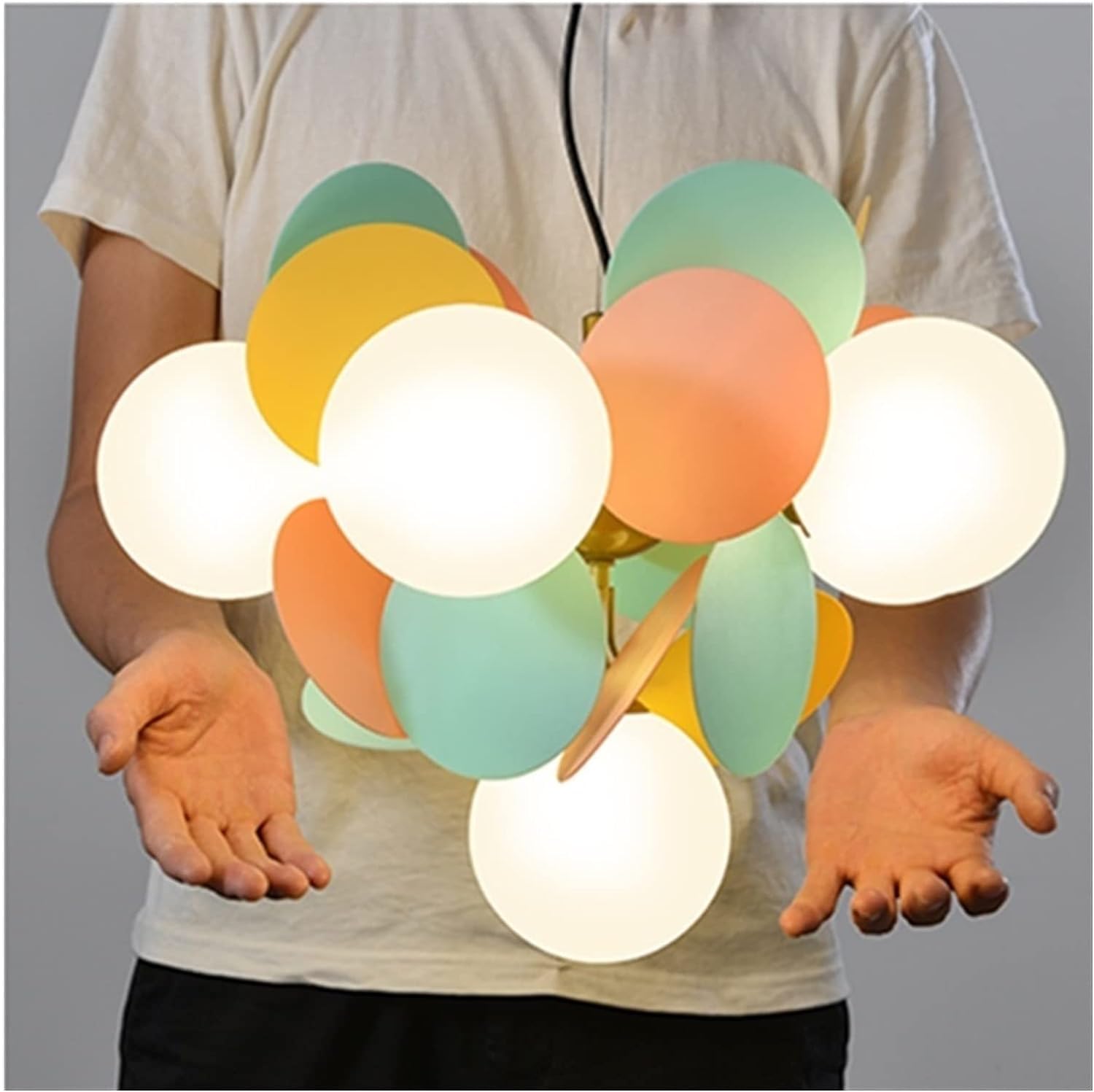 Kryształowy żyrandol - elegancka wielokolorowa szklana lampa sufitowa do salonu, sypialni i jadalni
