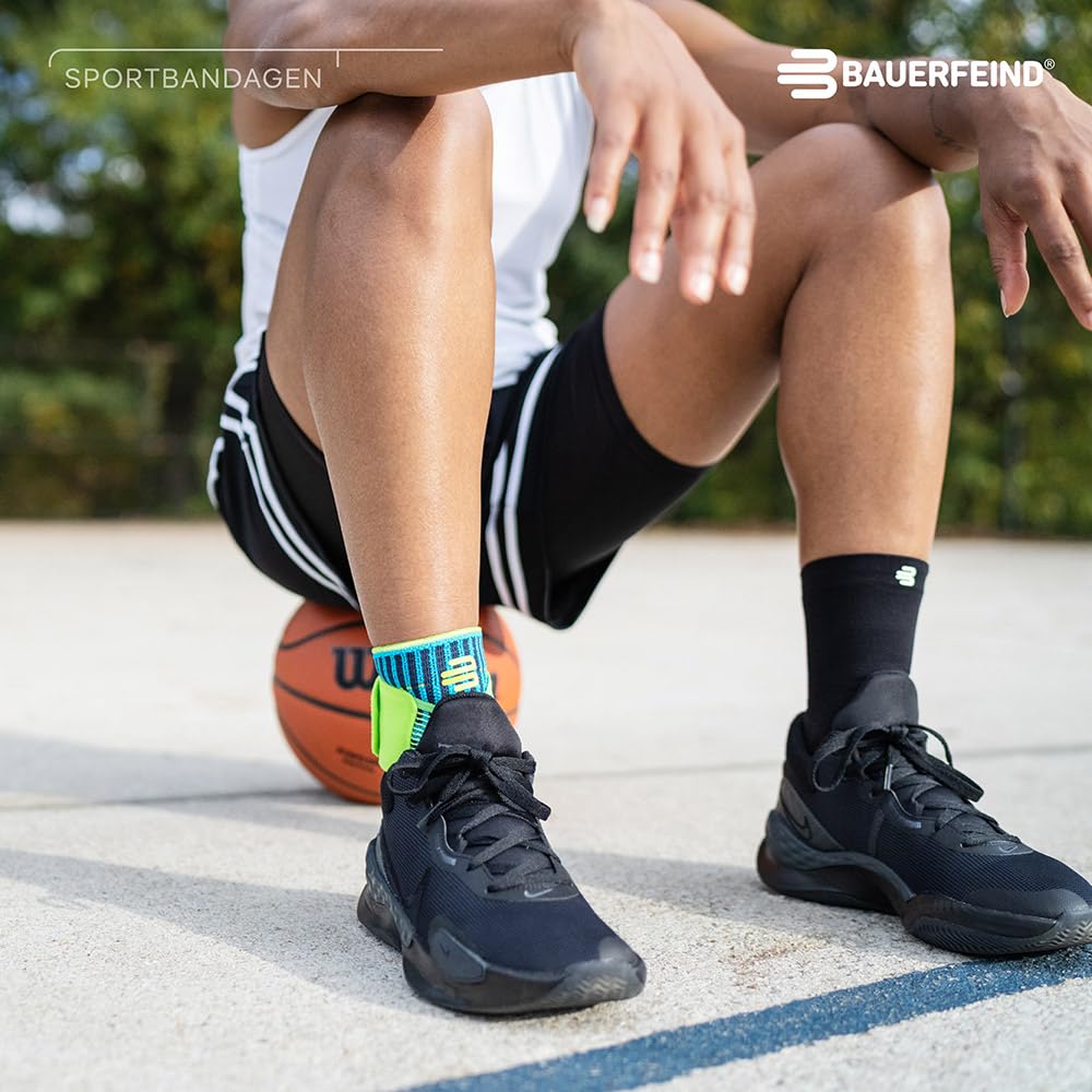 BAUERFEIND Sprunggelenkbandage „Ankle Support“ Unisex, 1 Sprunggelenk Bandage für Sport wie Fußball, Fitness und Joggen, Kein Umknicken durch Knöchelbandage, Schwarz, M