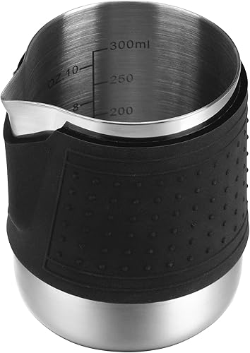 HOMEE Jarra de espuma de leche, jarra de vapor de leche de acero inoxidable de 12 onzas con pico de águila, jarra de leche espresso con almohadillas