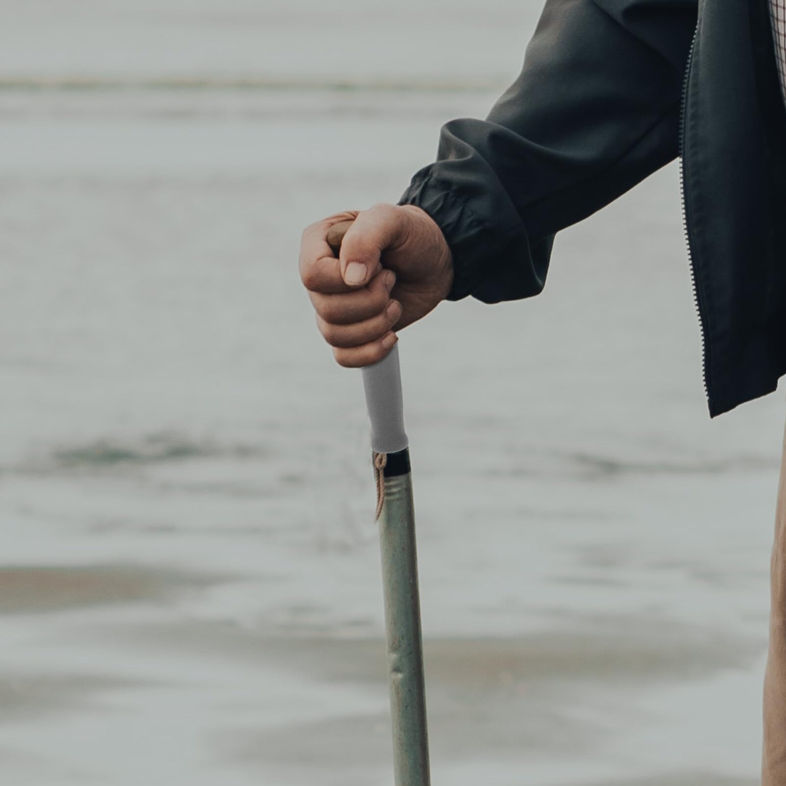 4pièces Poignées Antidérapantes Pour Canne Remplacement De Poignée Confortable Et Pratique Pour Aînés Accessoires Universels Pour Béquilles Et Déambulateurs