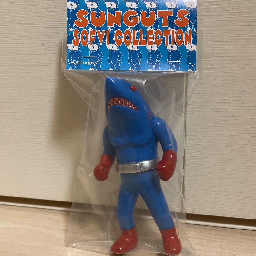 サンガッツ本舗　シャークザヒーロー　ソフビ Amazon.co.jp: サンガッツ本舗 シャークザヒーロー ソフビ