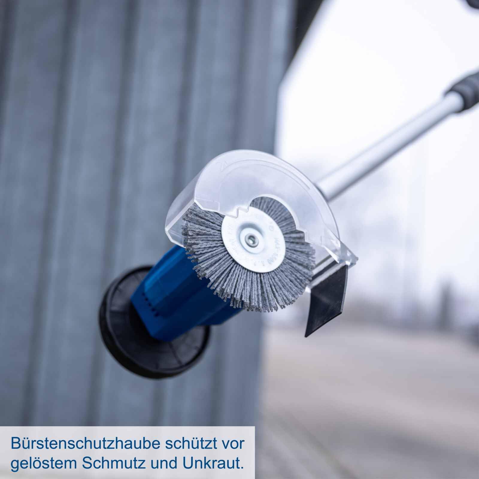 Scheppach Akku Unkrautbürste C-FR100-X Fugenbürste mit Teleskopfunktion | BürstenØ 115 mm | Führungsholm 93-123cm | Drehzahl 1200 min-1 | 20V-IXES-Serie | 10 Jahre Garantie | mit 2Ah Akku & Ladegerät