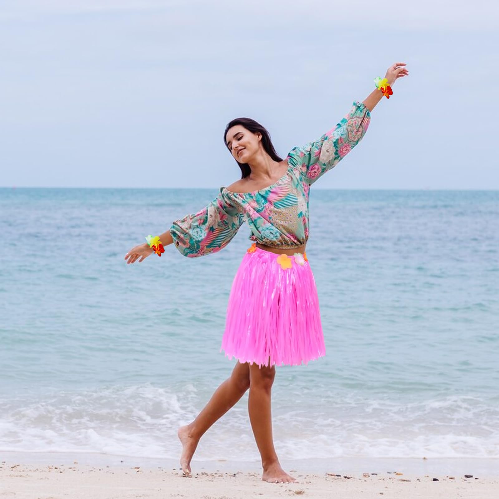 24 Pièces Hawaïenne Jupe en Herbe avec Bracelet, 40cm Hula Grass Set avec Leis Dance Dress, Élastiques de Luau avec Fleurs d'Hibiscus pour Hawaiian Aloha Beach Party Supplies