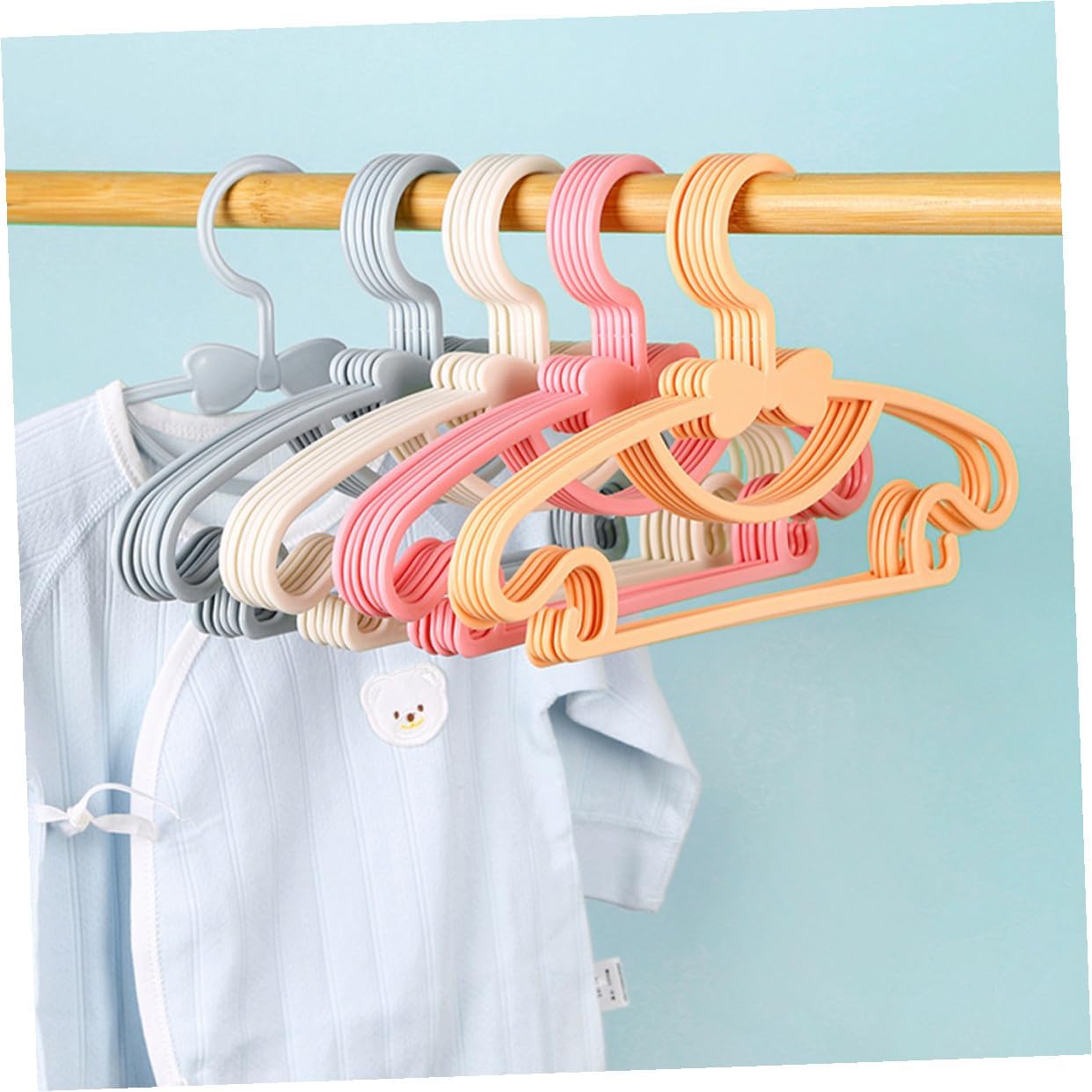 VALICLUD 100 Pcs Plastic Clothes Hangers Thickened ' Hangers Household Laundry Organizer for Boys and Random Color