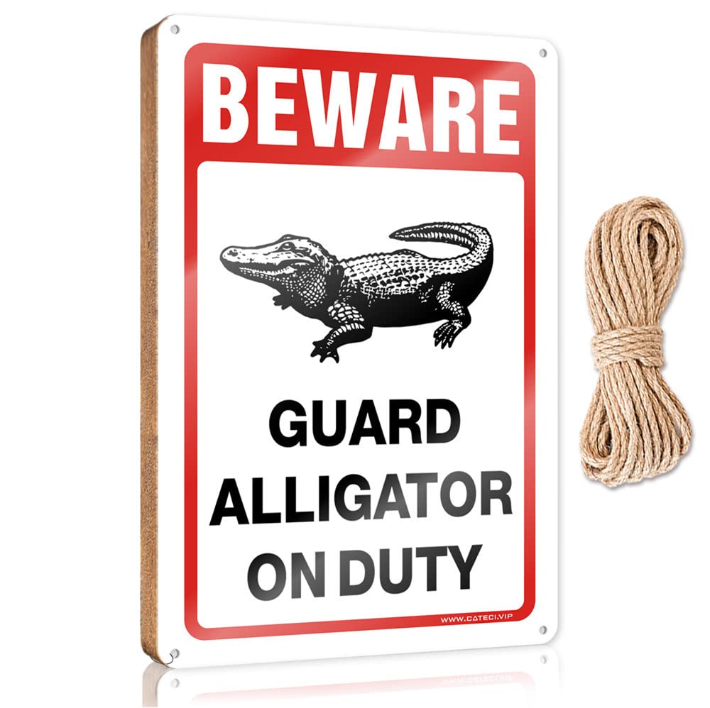 IBWNBBUSN Farmhouse Signs Beware! Guard Alligator On Duty Wooden Sign Wall Hanging Wood Sign Door Sign For Bedroom