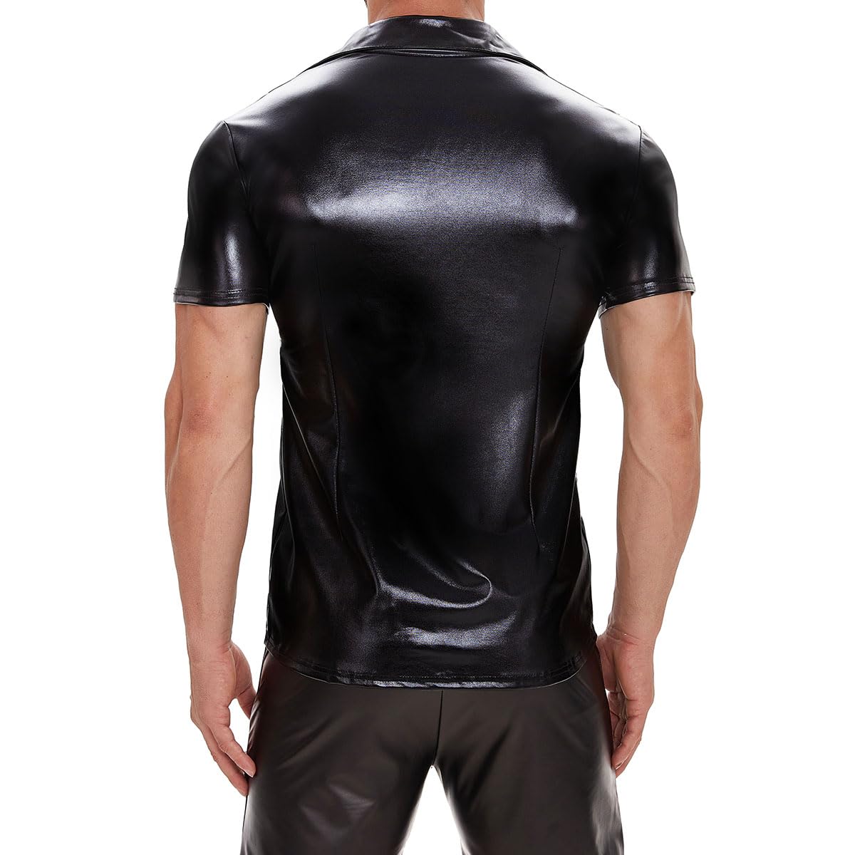 Camisa sexy de charol brillante de manga corta para hombre, camisa de cuero suave para el tiempo libre con solapa, trajes de club, camiseta musculosa elástica, color negro con botones