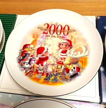 【値段交渉可】ペコちゃん クリスマスプレート 1991〜2008年 希少✨廃盤品】ペコちゃん 1991年 クリスマスプレート - メルカリ