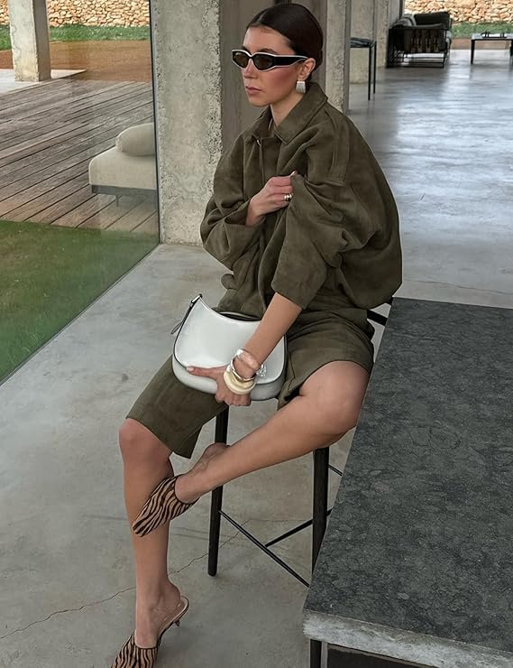 Womens Faux Suede Bomber Jacket Lapel Long Sleeve Motorcycle Cropped Coat Casual Oversized Coat Streetwear3