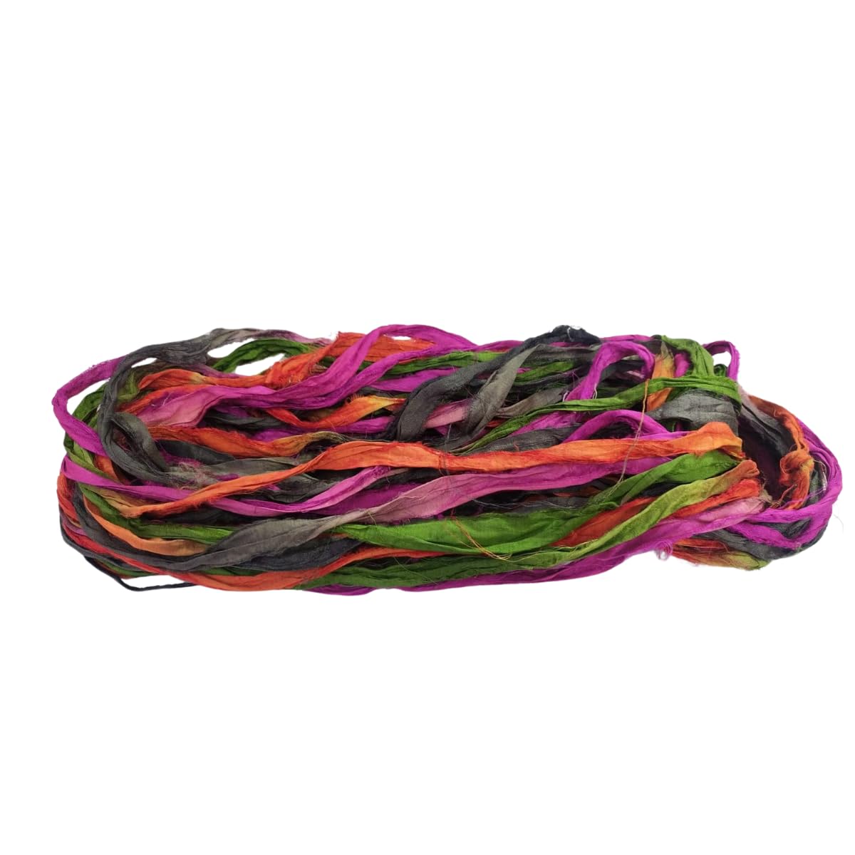 Knitsilk Filato in seta riciclata Shibori Sari, ideale per la realizzazione di tappeti, uncinetto, maglia, ricamo e creazione di gioielli, filato di nastro dalla consistenza sostenibile e unica, 50