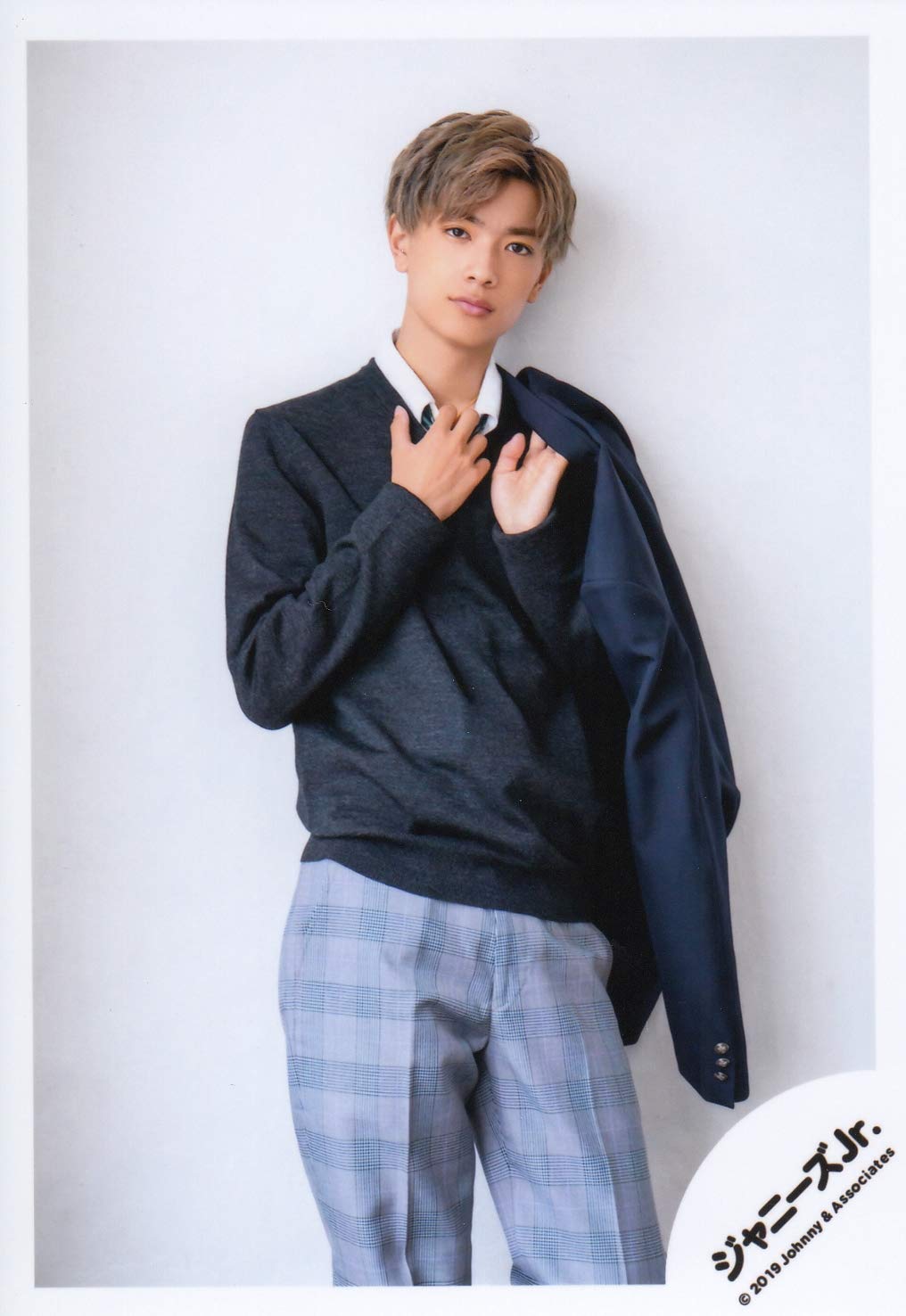 Amazon.co.jp: なにわ男子 公式 生 写真（高橋恭平）J00312 : おもちゃ