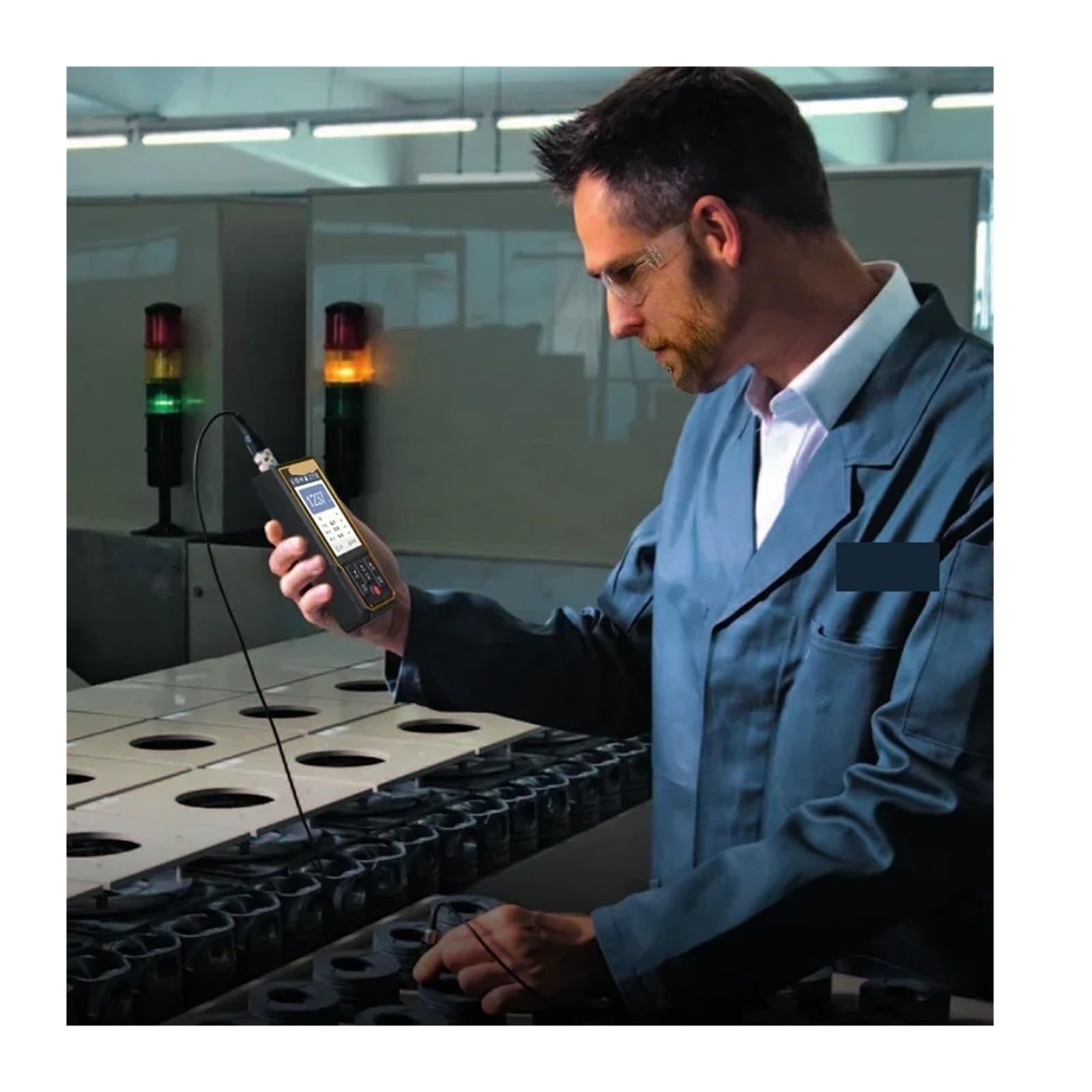 Medidores de Espesor, Medidor de espesor recubrimiento automotriz con micrómetro pulverización 0,1 µm/0-1700 FE/NFE(SW-6310A)