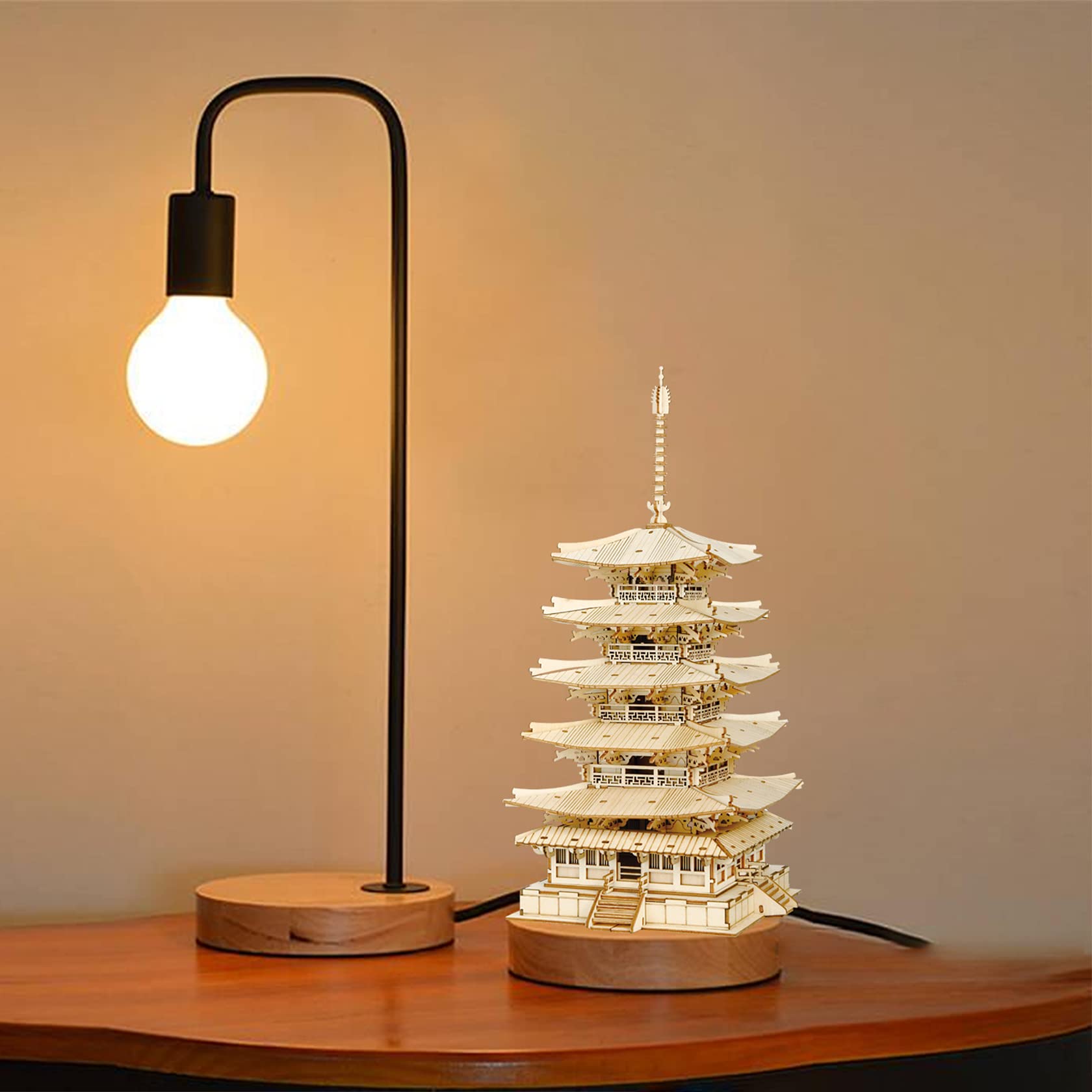 Rolife Architecure, set di puzzle 3D a cinque piani, pagoda a cinque piani, kit di modelli per adulti da costruire, decorazione per scrivania zen per la casa, regalo per uomini e bambini