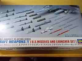 (未使用･未開封品)　ハセガワ 1/72 アメリカ空軍 エアクラフトウェポンV アメリカミサイルランチャーセット プラモデル X72-9 ar3p5n1 Amazon | ハセガワ 1/72 アメリカ空軍 エアクラフトウェポンV