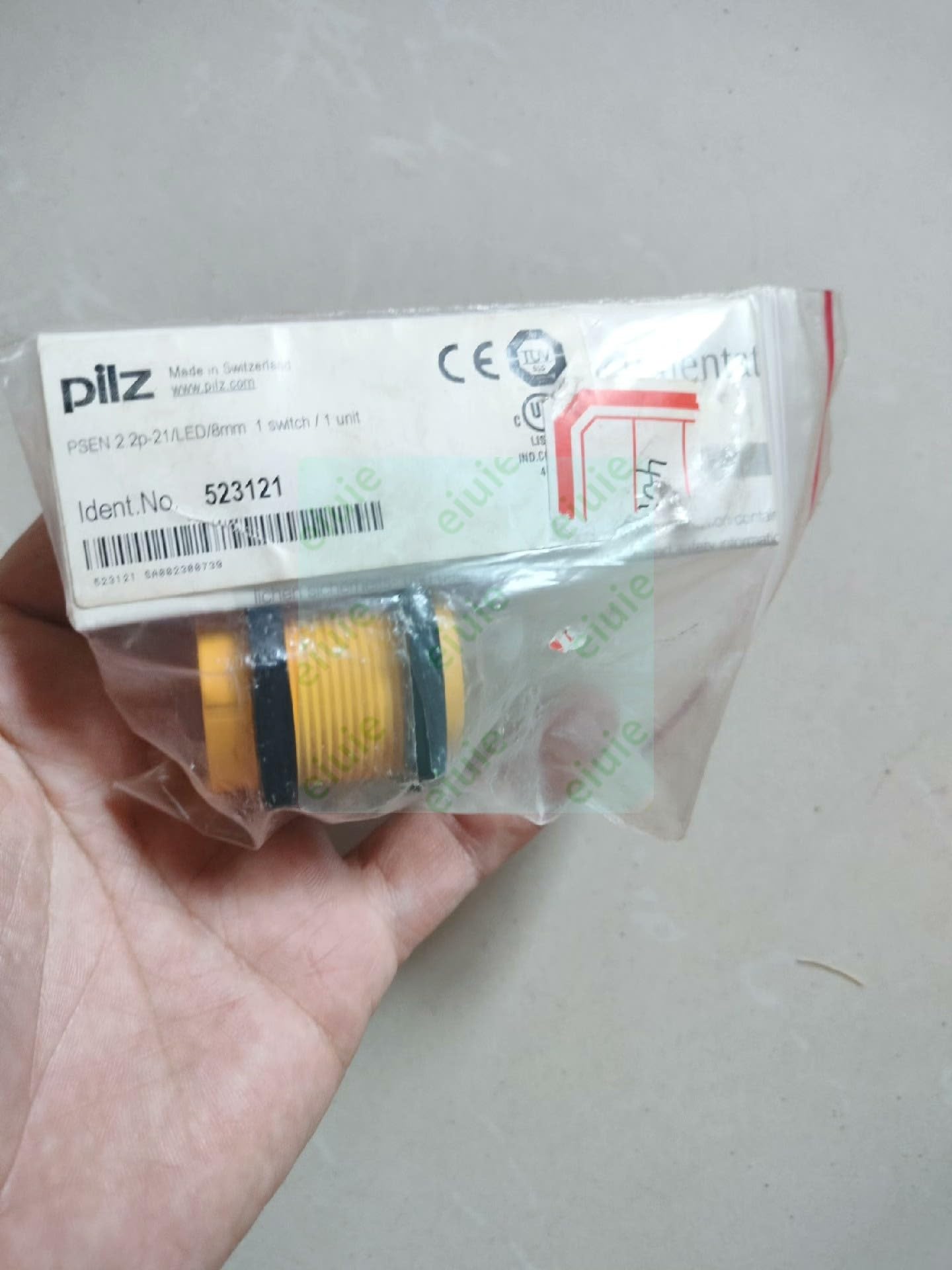 523121 Remaining unused Original Stock