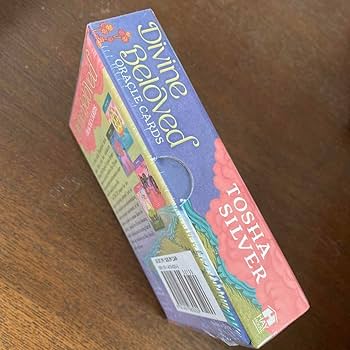 ✨リトアニア直輸入✨シャビーなグレージュカラーがおしゃれな気品あるオラクルカード ✨リトアニア直輸入✨シャビーなグレージュカラーがおしゃれな
