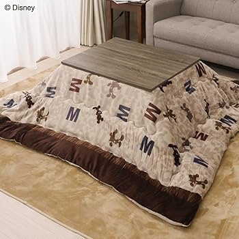 Amazon｜ディズニーデザイン ミッキーマウス あったかフランネルこたつ