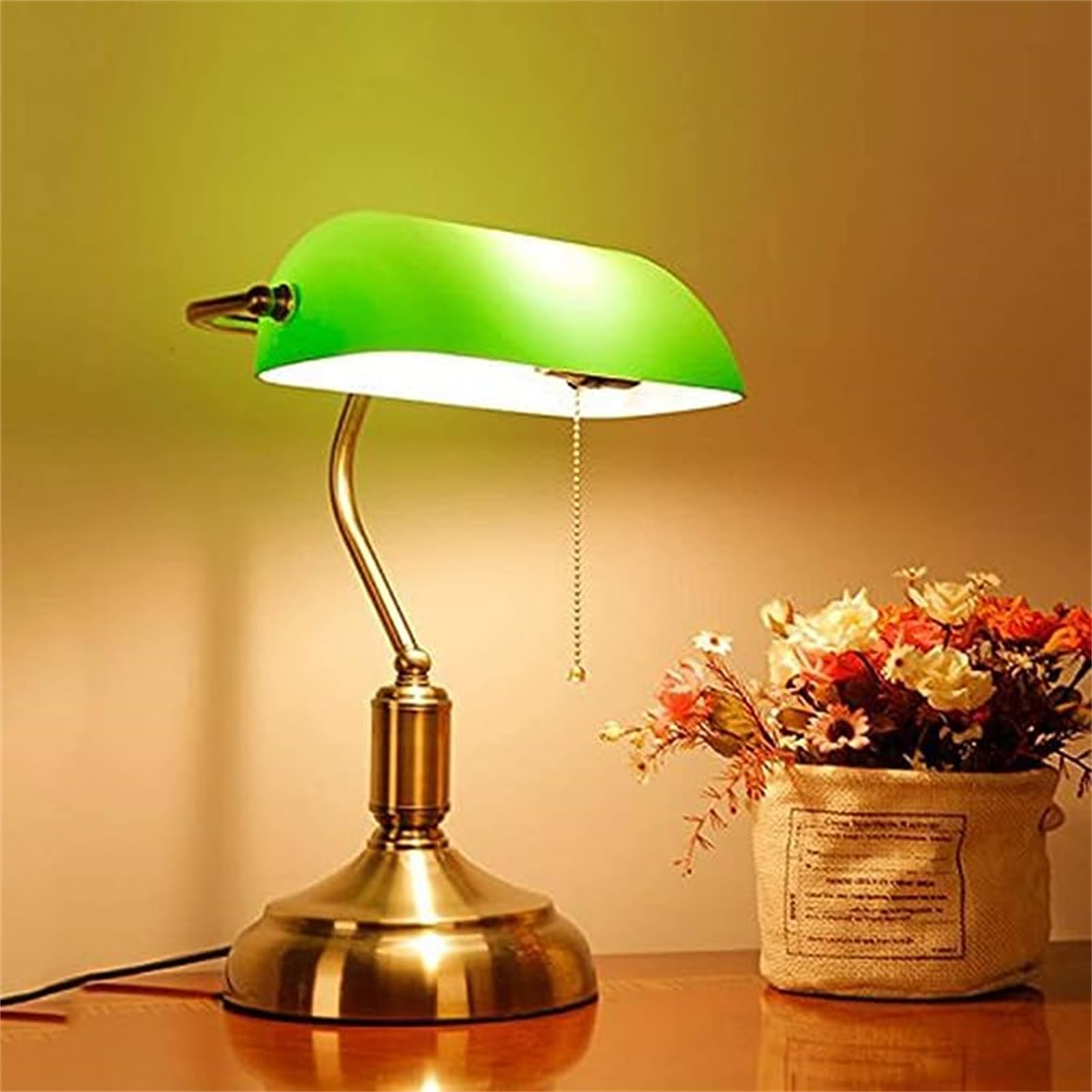 Classic Bankers Lamp Desk Lamp with Glass Shade, Bankers Desk Lamp Traditional Library Lamp with Pull Chain, E26 Base, Vintage Table Lamps for Home Office Workplace Nightstand Bedroom Library (Green)