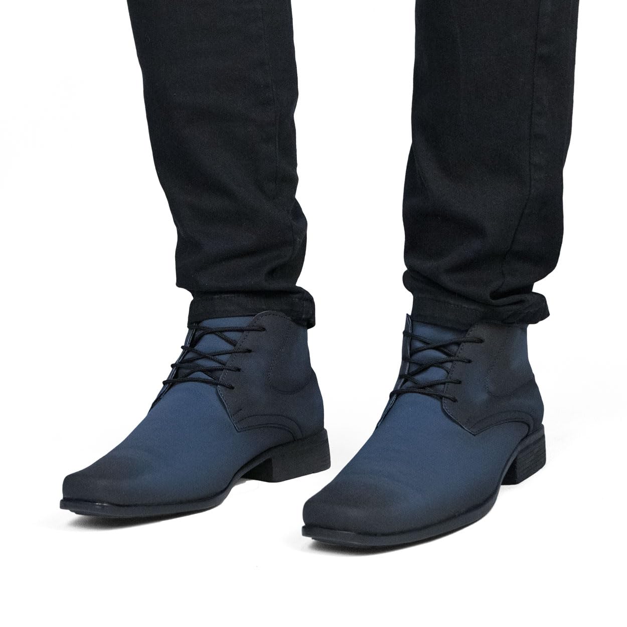 Bota Social Masculina Clássica em Nobuck 1090 em promoção! Veja a oferta e mais achadinhos de Botas & Coturnos Masculinos 6 Hoje é o melhor dia para comprar Bota Social Masculina Clássica em Nobuck 1090 com aquele preço maroto! Promoção! Aproveite a oferta! 6