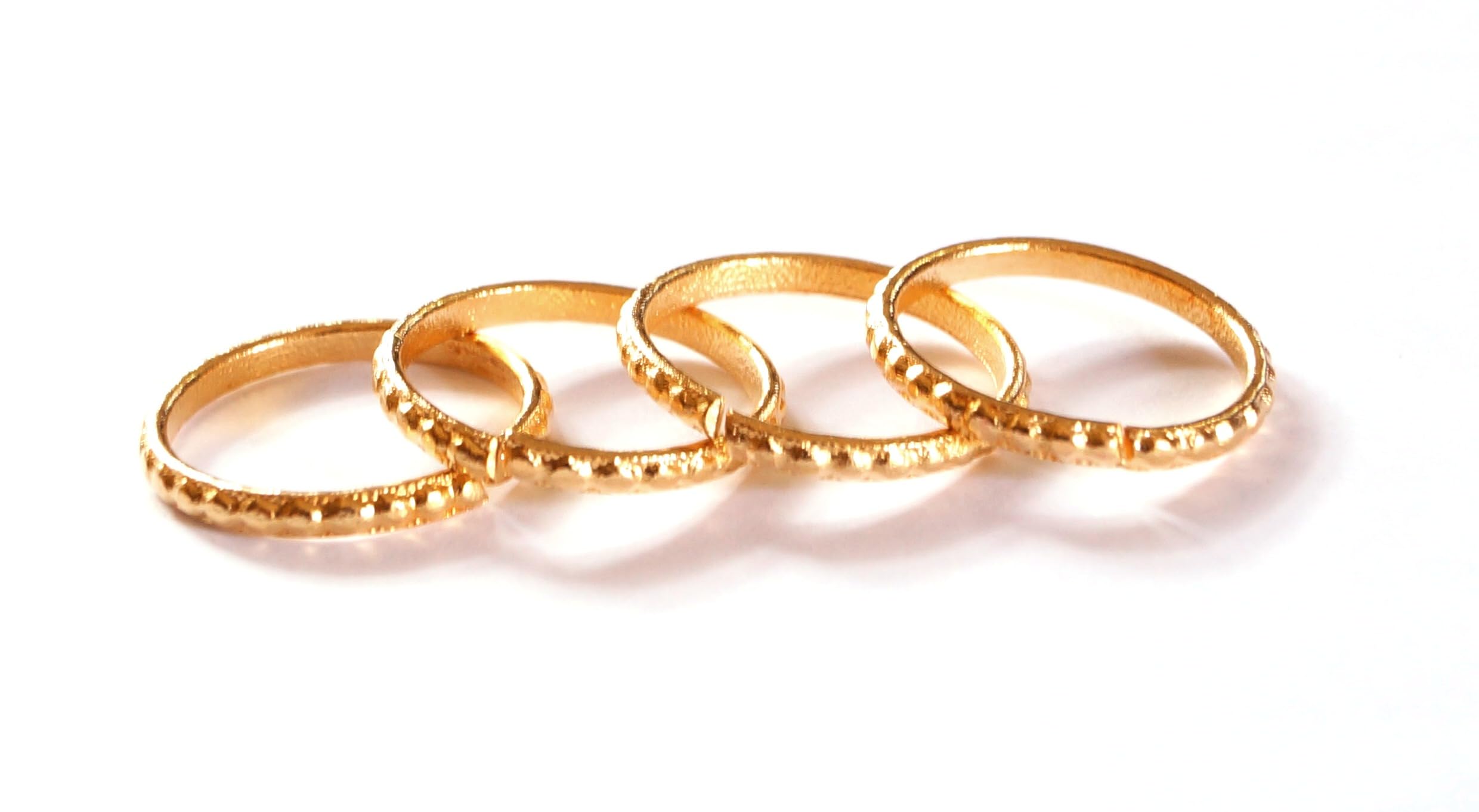 Non-Precious Metal, Copper, Brass Use Alloy (Panchaloha) Toe Ring for Women- 4 Pieces (Gold)