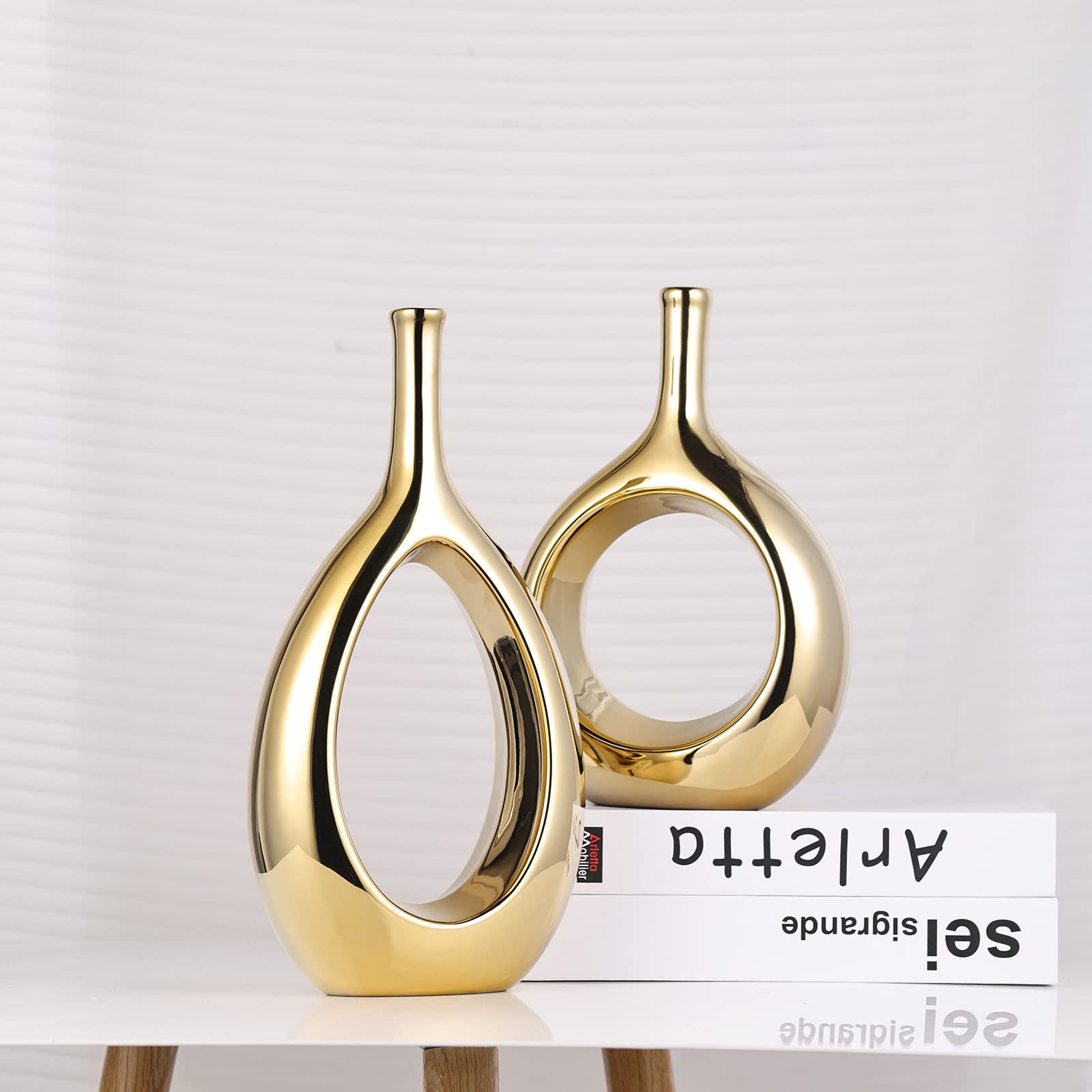 Set di 2 Vasi Moderni Decorativi in Ceramica Placcato Oro, Vaso Dorato con Design Aperto Centrale, Centrotavola Elegante per Soggiorno, Sala da Pranzo, Camera da Letto e Ingresso - Altezza 30.5 cm