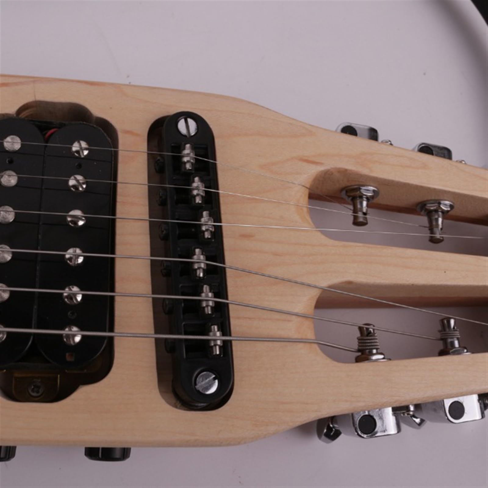22 Progi Bezgłowa Elektryczna Cicha Gitara Podróżna Rosewood Fingerboard Wbudowany Efektor Przenośna Składana Gitara Profesjonalna Bezgłowy Gitara Elektryczna (Color : 01)