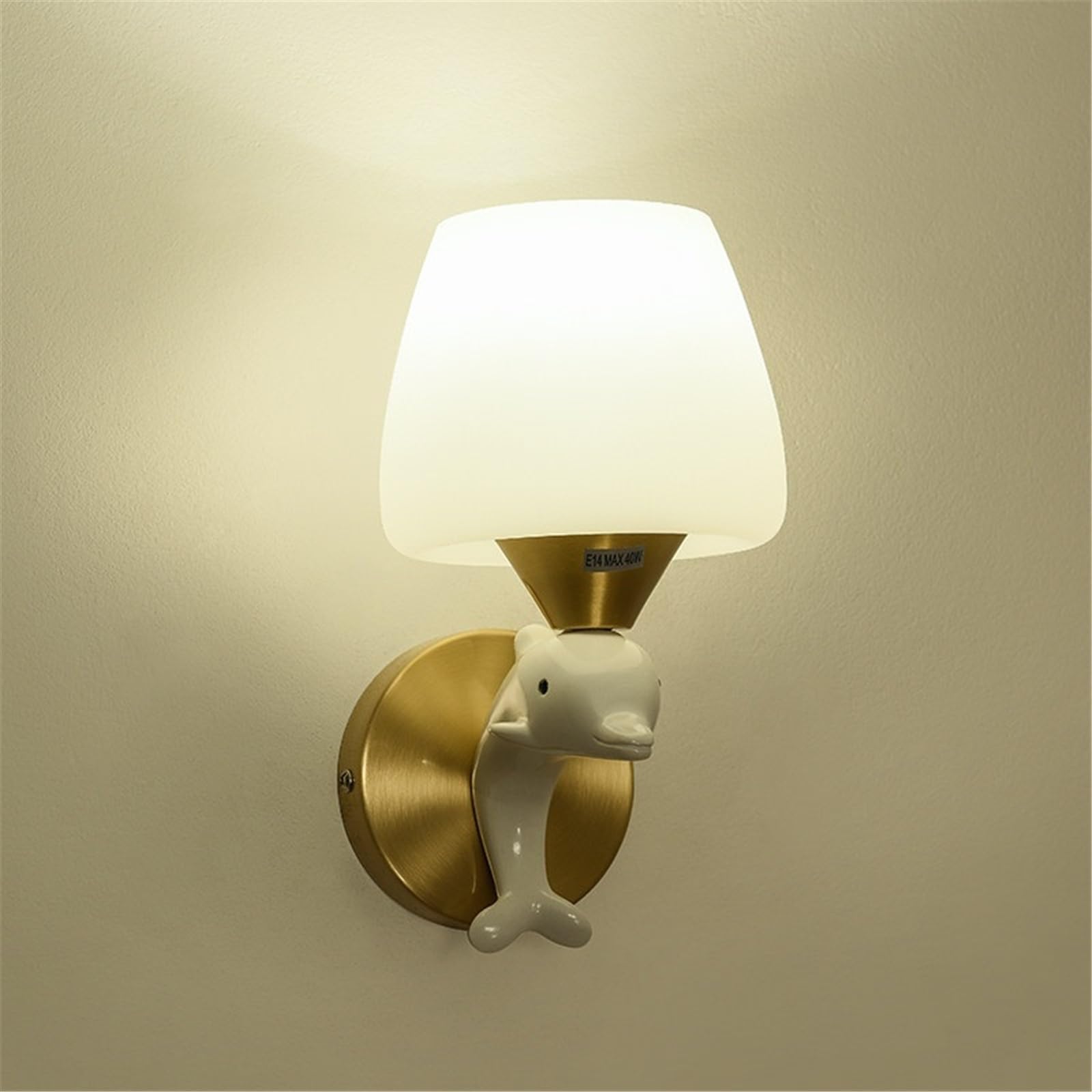 Interna Sconces Lampada da parete con decorazione creativa for camera letto cornice in rame e statuetta