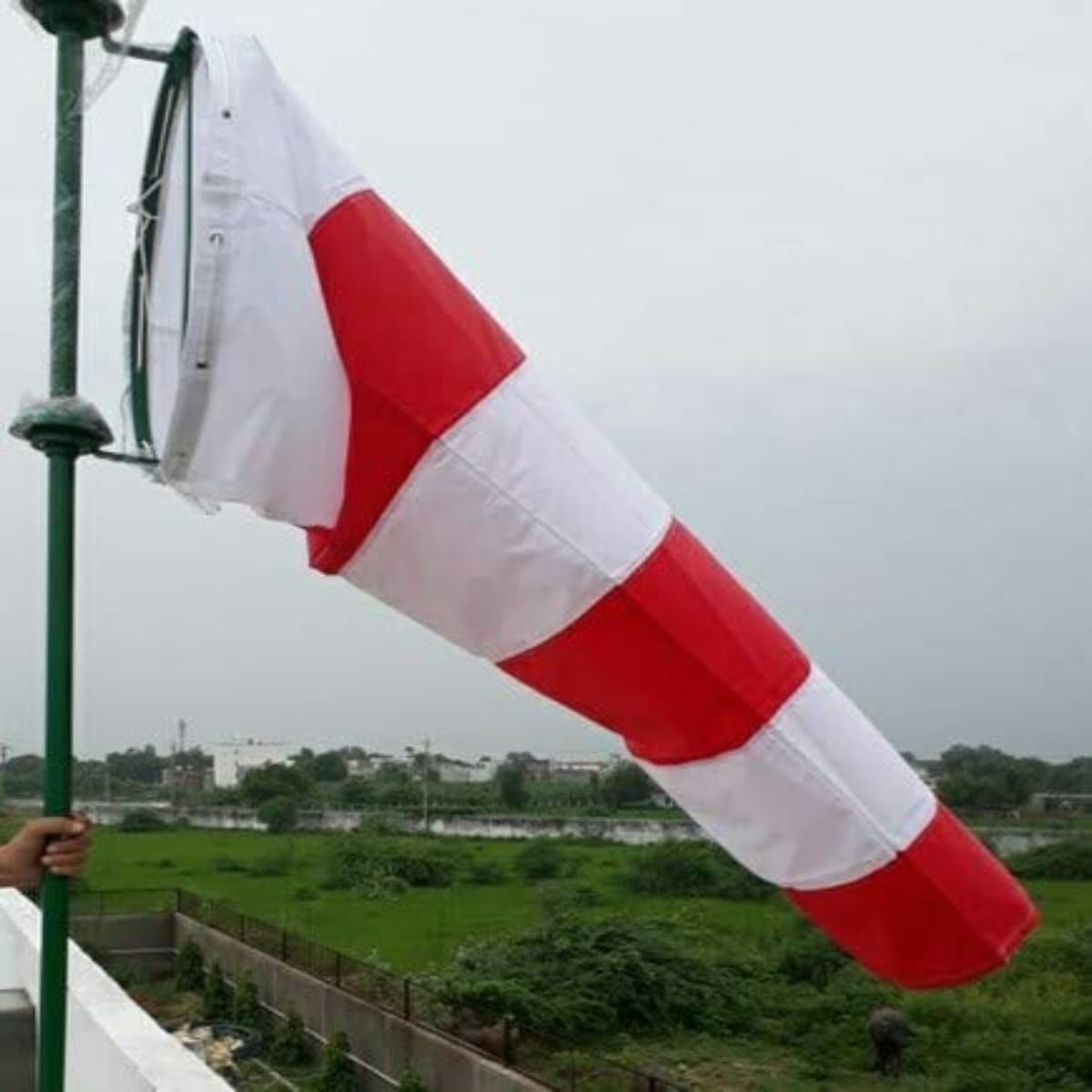 SVR-Windsock Cloth Single Layer Cloth Two Color Red & White (Pack of 1 Pcs)