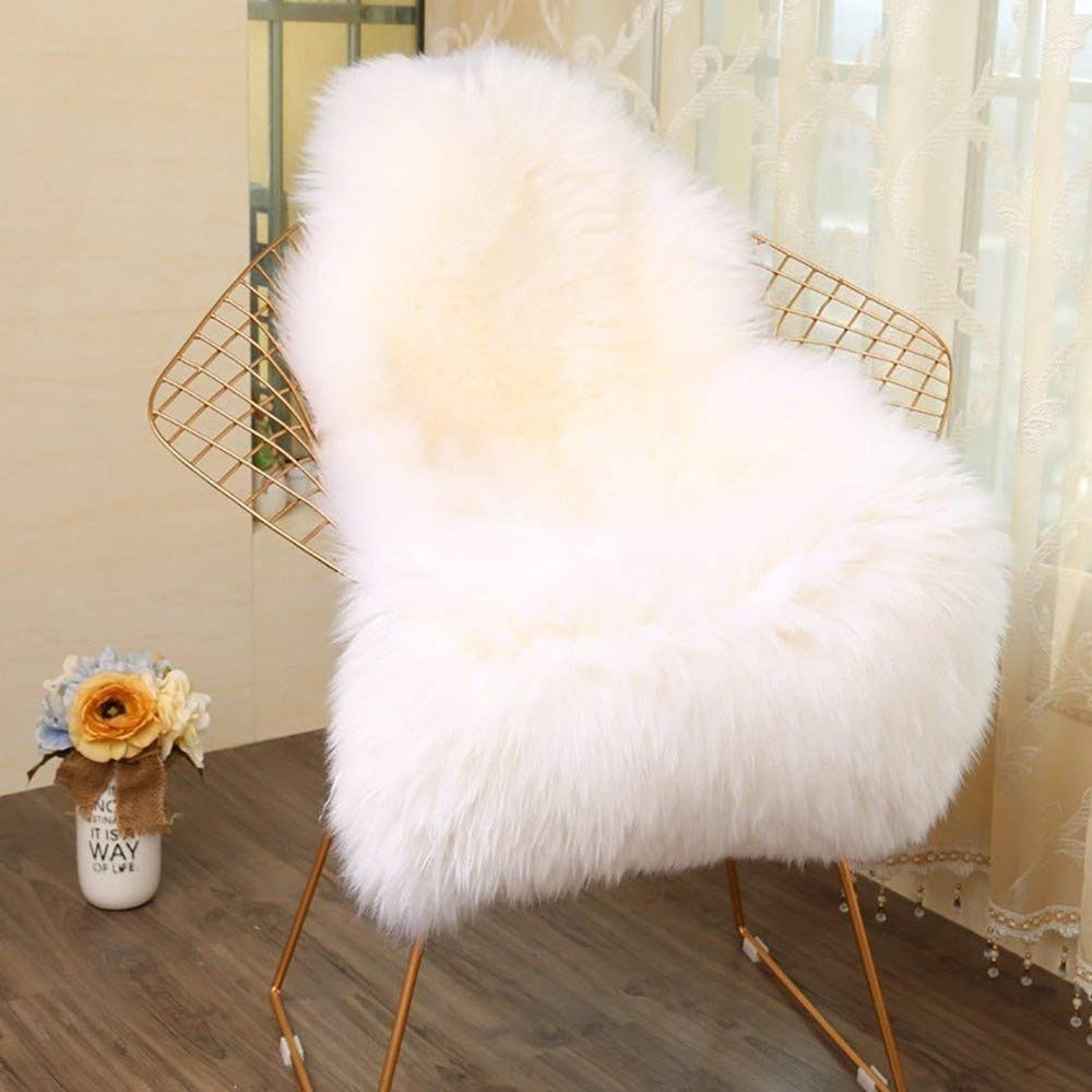Faux Peau de Mouton en Laine Tapis (60 x 100 cm) Imitation Toison Moquette Fluffy Soft Longhair Décoratif Coussin de Chaise Canapé Natte Cozy Sensation comme véritable Laine(Blanc)