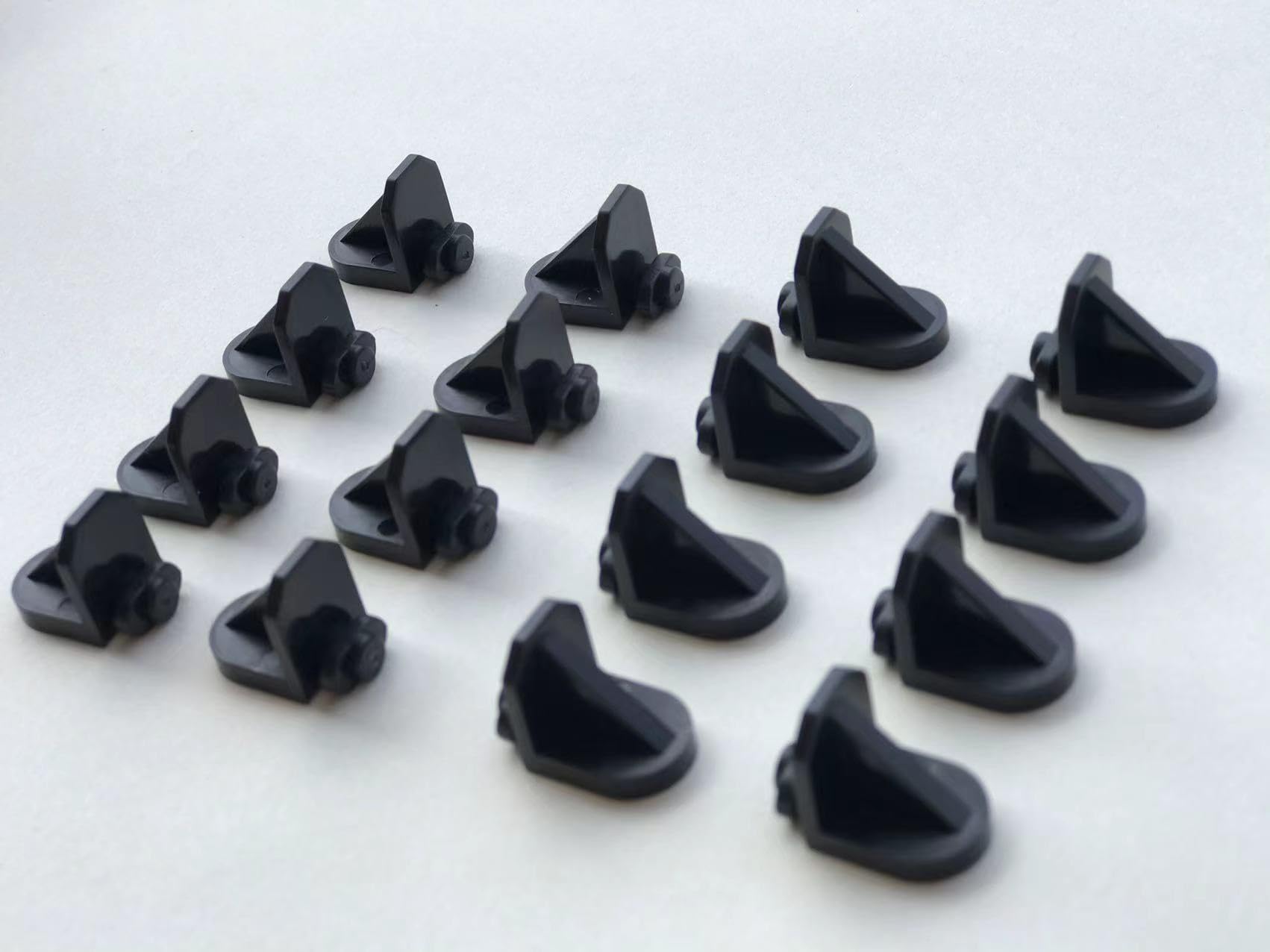 Twist-in Shelf Support Pins (12 Pack) for Kitchen Cabinets, Bookcases, Shelves