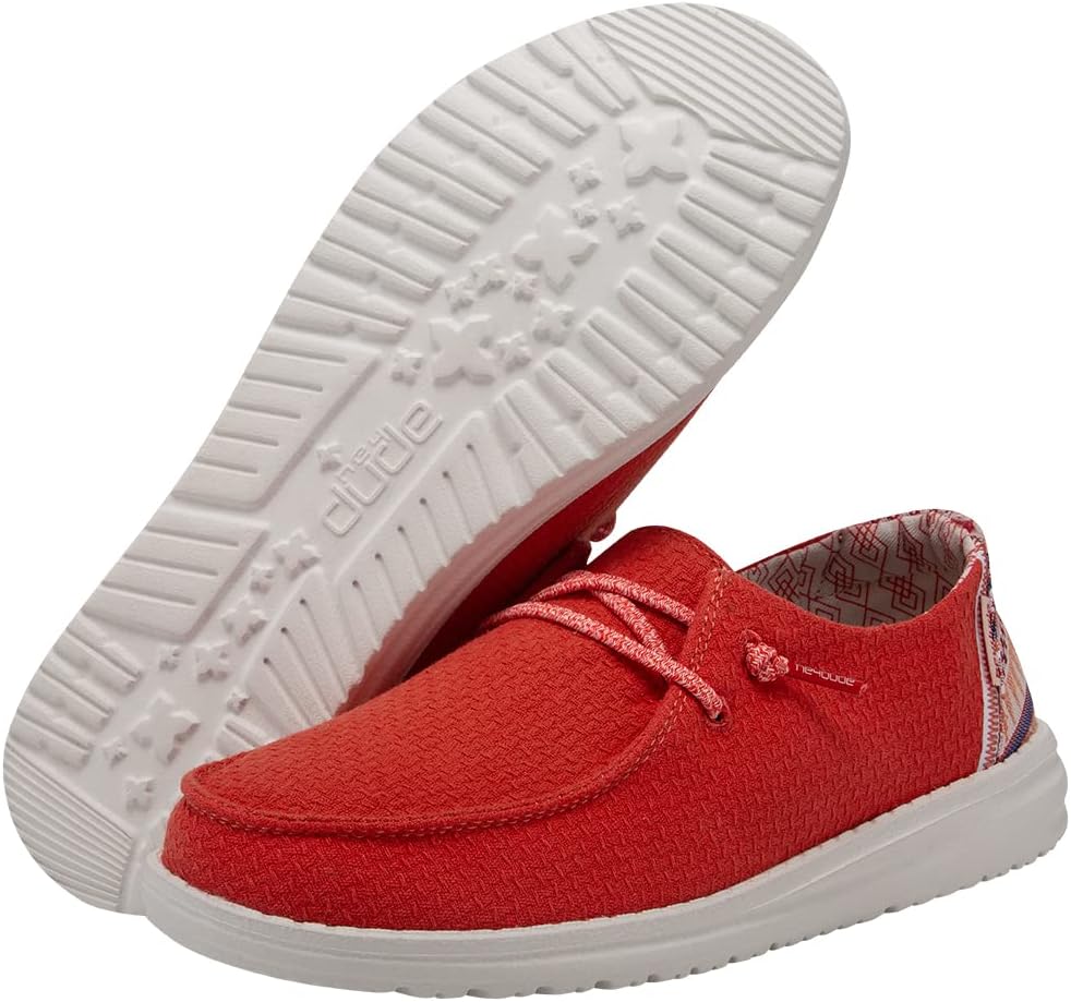 Hey Dude Women's Wendy Moccasin 5 Aztec Red