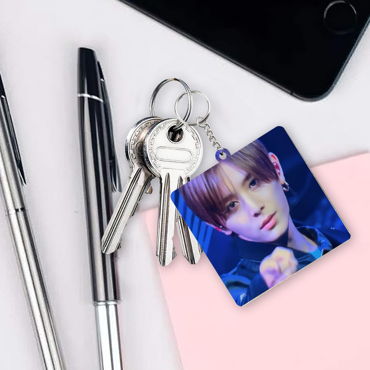 Amazon.co.jp: 王様に捧ぐ薬指 山田涼介 キーホルダー お祝い 飾り