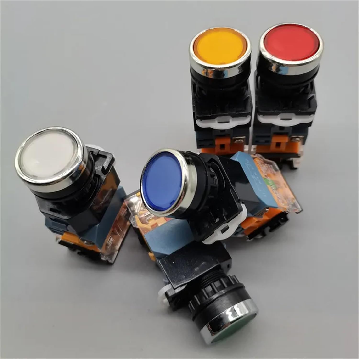 1PCS 22mm LA38-11D/LA38-11DS with Light Flat Head Button Switch Momentary/Latching Push Button Switch 10A/440V AC/DC 6-380V(Yellow,Self-Locking,220V)