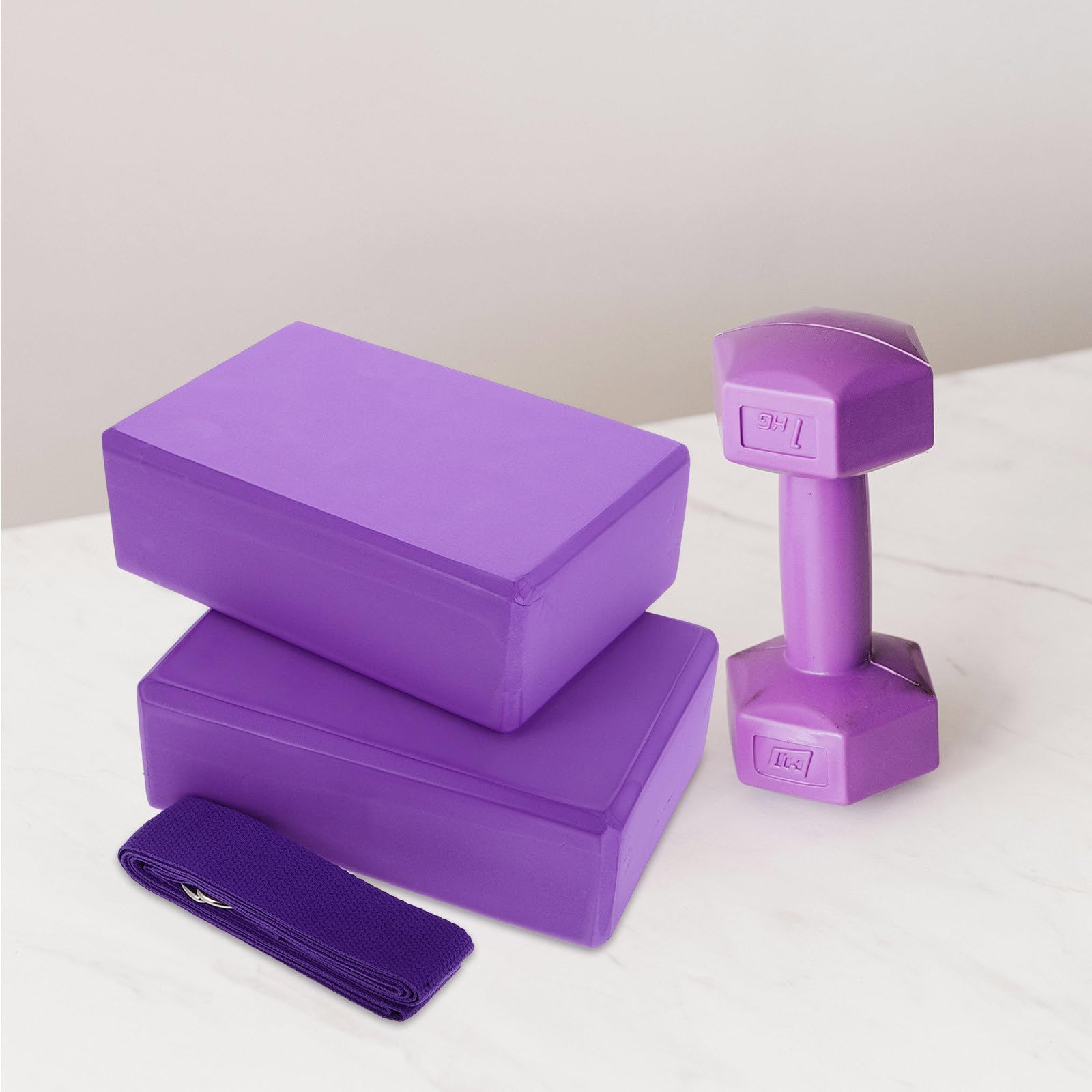 Set 3 Pezzi Yoga con 2 Blocchi in Eva Porpora e 1 Cintura per Stretching Leggero e Facile da Trasportare per Sessioni di Hot Yoga e Giardino