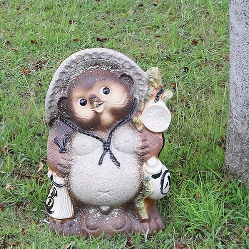 Amazon.co.jp: 信楽焼 13号古信楽福ひねり狸 しがらきハンカチ