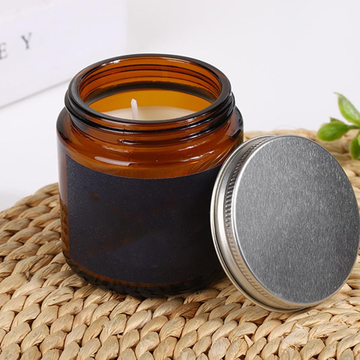 Artibetter Set da 6 Barattoli di Vetro Ambrato per Candele con Coperchio in Alluminio, Contenitori Riempibili da 120g per Candele Fai da Te, Vasetti Profumati per Decorazioni e Bomboniere