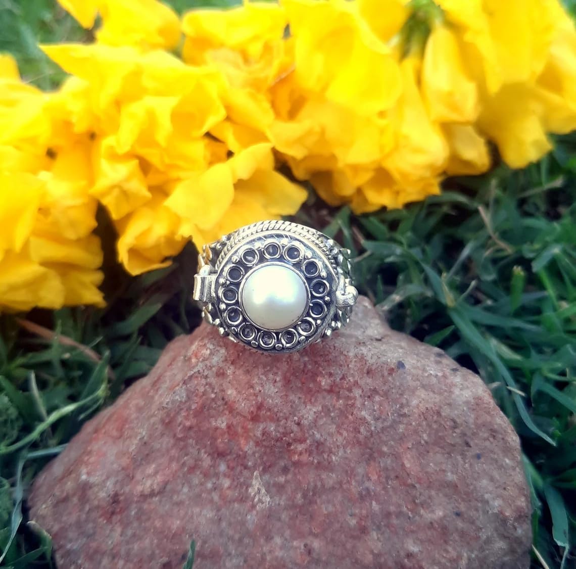 Beautiful Pearl Poison Ring,Sterling Silver 925 Plated Ring,Pearl Poison Ring,June Birthstone Ring,Handcrafted Bohemian Ring,Gifts for Her