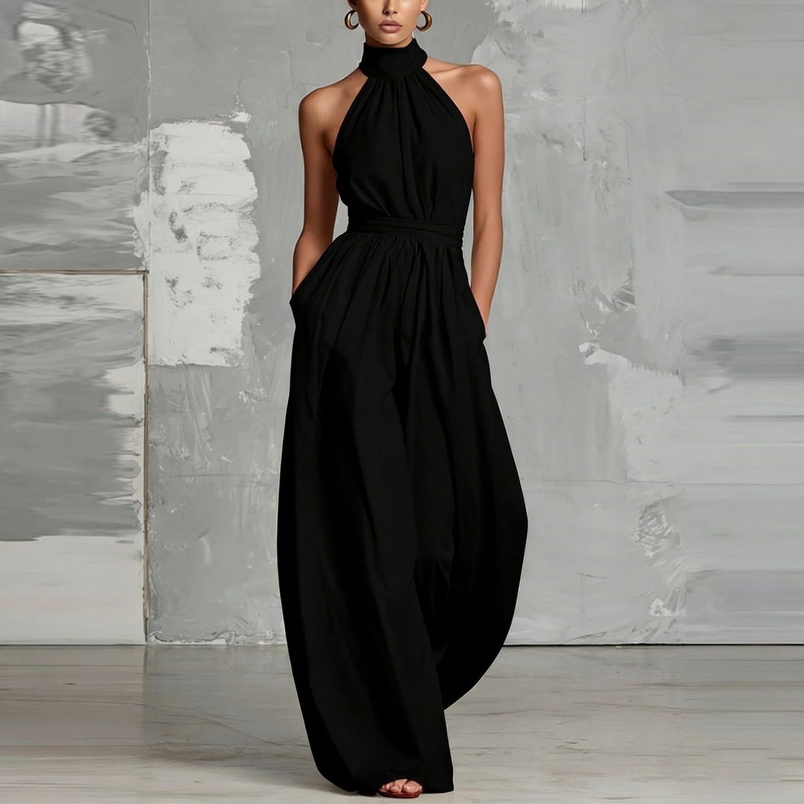 Tuta da donna festiva ed elegante, con schiena scoperta, con allacciatura al collo, senza maniche, spalle scoperte, tuta intera a gamba larga, tuta sciancrata, tinta unita, con tasca