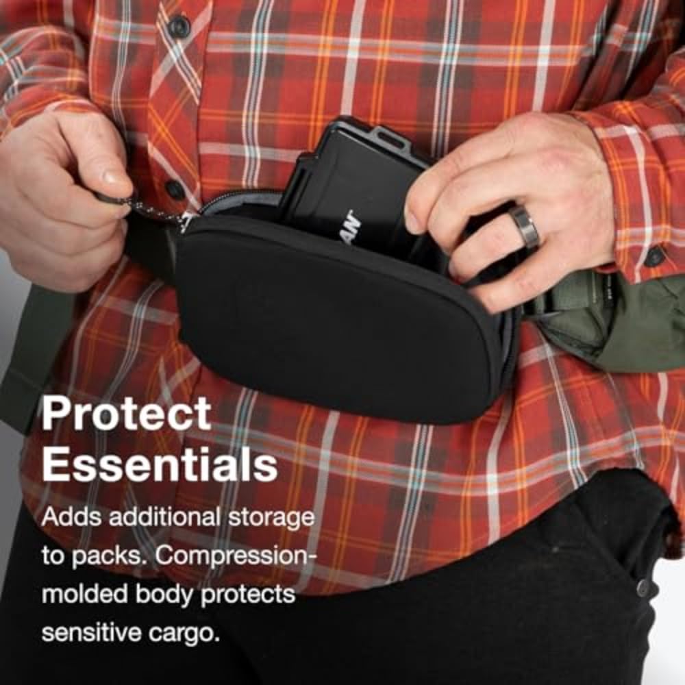 Osprey Padded Pack Pocket, Black : Sports & Outdoors