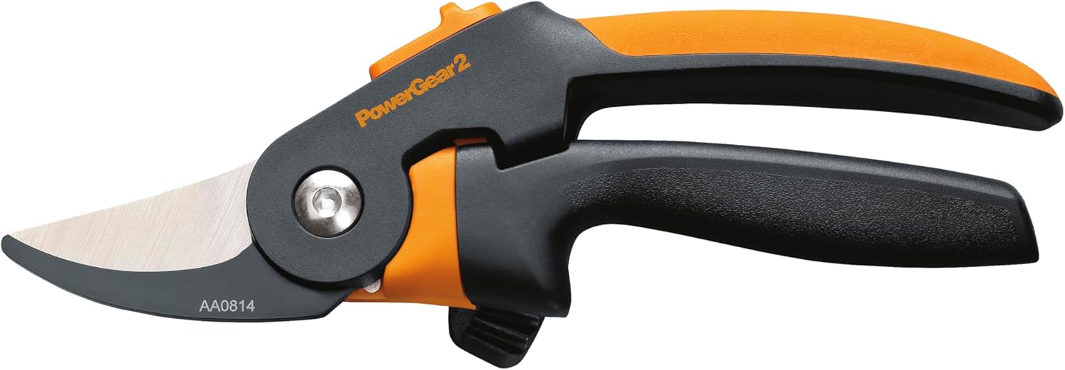 Fiskars Pruning Shears, PowerGear2 Technology Multiplies Power, Rolling Handle for Ease of Use, 3/4-Inch Cut Capacity Bypass Pruner, UltraBlade Coating and SoftGrip, Garden and Yard Tools - Image 7